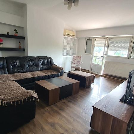 Spacious Apartment Skopje Zewnętrze zdjęcie
